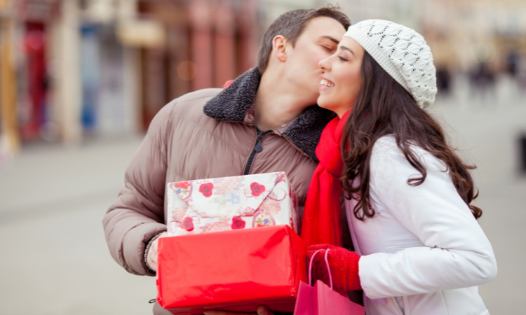 Best-Valentines-Day-Gifts-for-Her